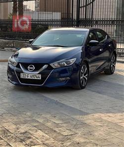 Nissan Maxima